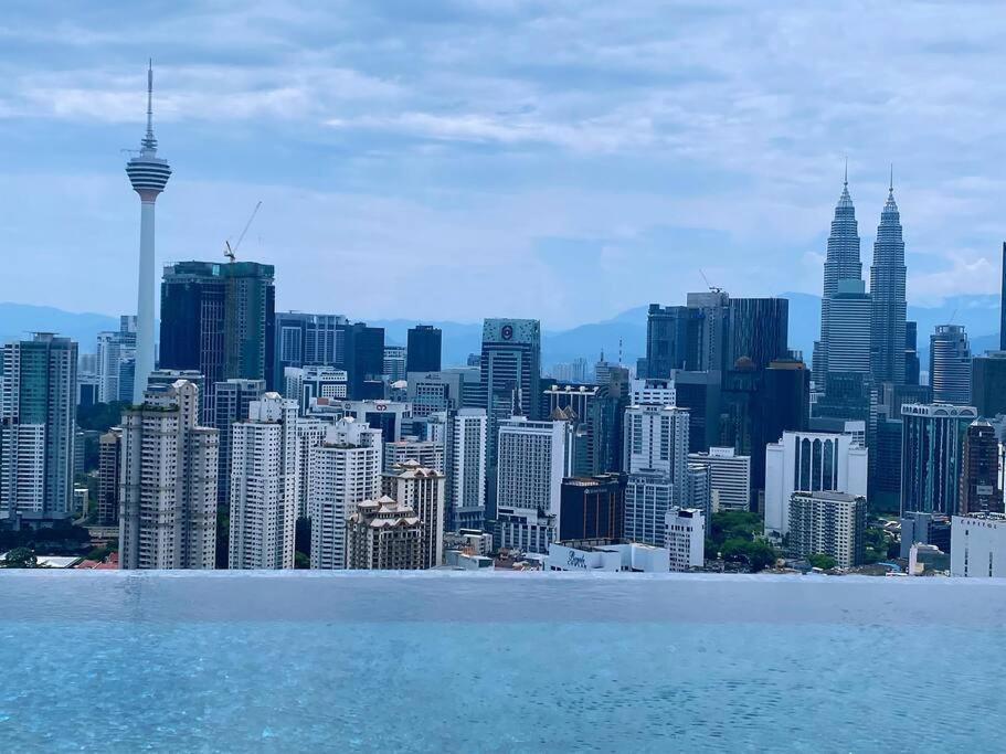 Apartamento Infinity Pool/ Lucentia Bbcc, Near Lalaport, Pnb118, Klcc Kuala Lumpur Exterior foto