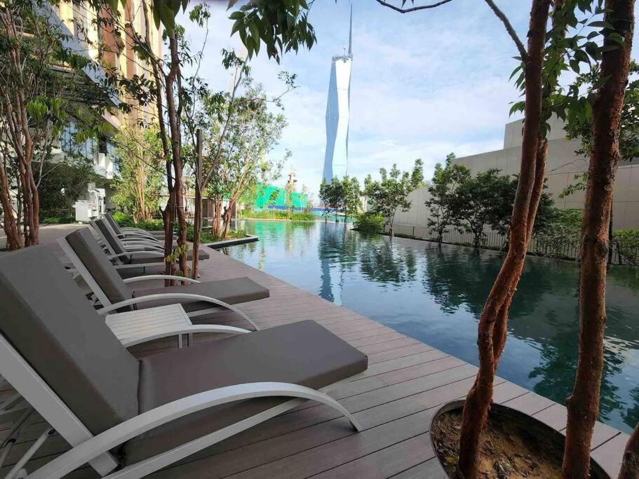 Apartamento Infinity Pool/ Lucentia Bbcc, Near Lalaport, Pnb118, Klcc Kuala Lumpur Exterior foto